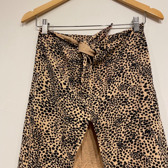 & Other Stories Front Tie Slit Leopard Print Midi Skirt Size 2 - Picture 7 of 7